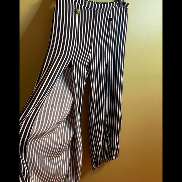 Favlux Wide Leg Pants w/Slits - Picture 3 of 9